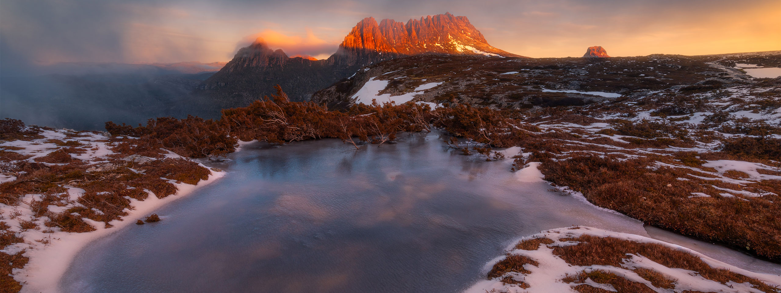Cradle Mountain In Winter