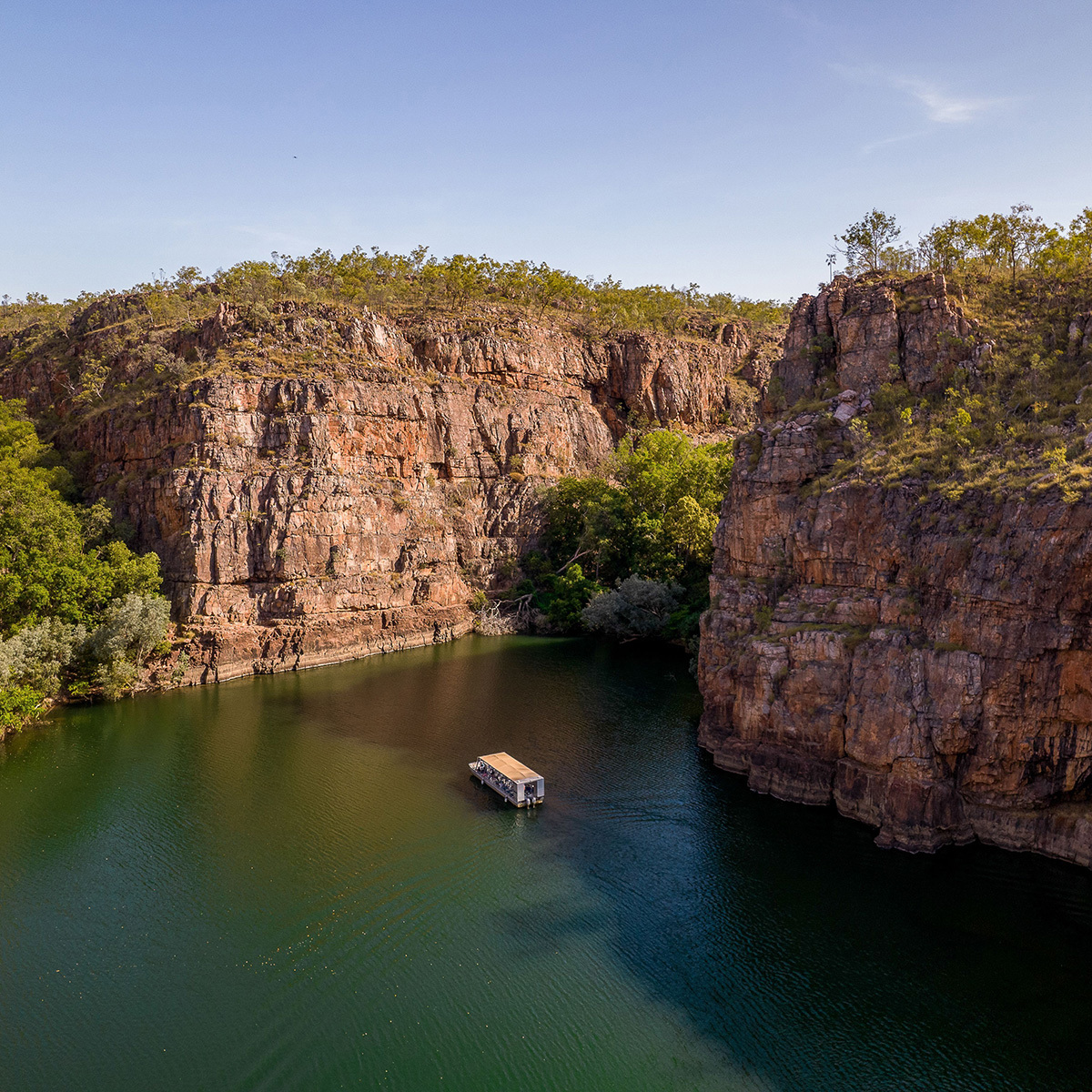 nitmiluk-gorge-cruise-credit-tourism-nt.jpg