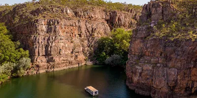 nitmiluk-gorge-cruise-credit-tourism-nt.jpg