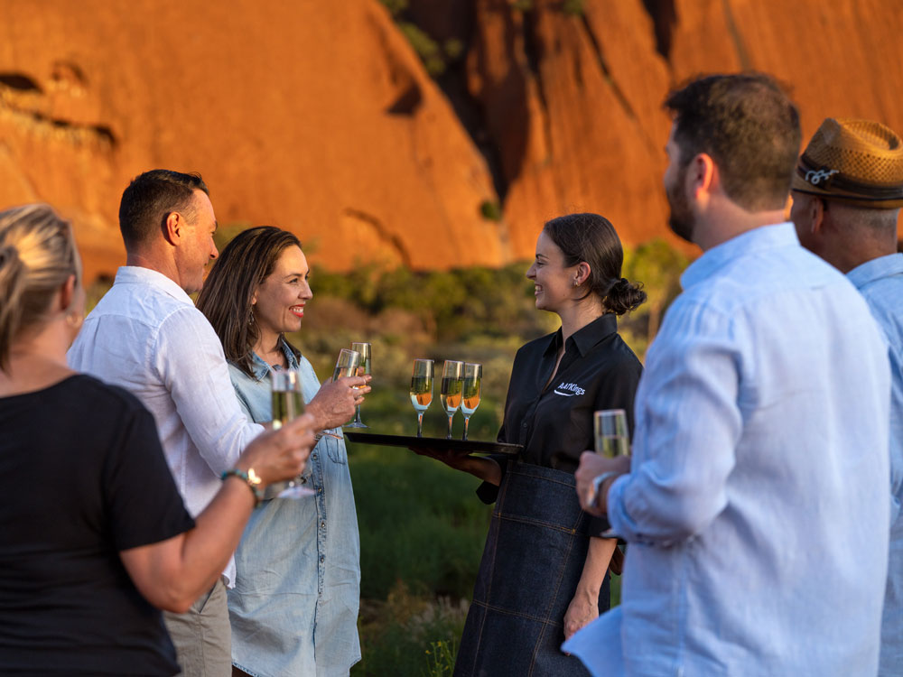 AAT Kings Uluru BBQ Sparklingwine 1000X750