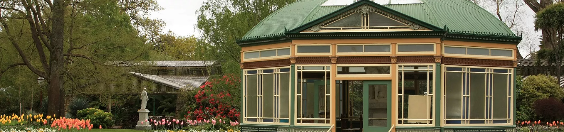Statuary Pavilion in Ballarat Botanical Gardens
